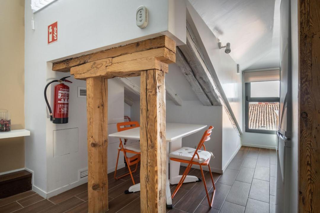 Minty Stay - Plaza Mayor 1 Bd Madryt Zewnętrze zdjęcie